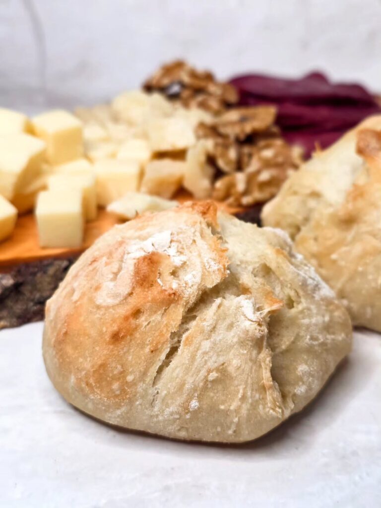 Sonntagsfrühstück mit ofenwarmen Brötchen von Tamis Bakery